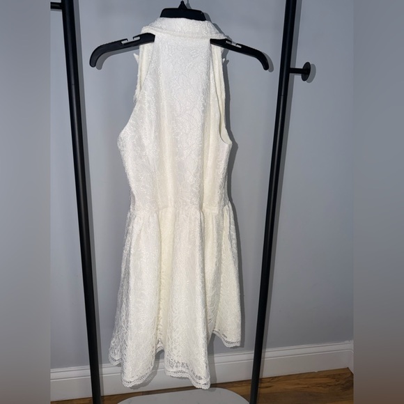 Motf Ivory Lace Button-Front Mini Dress | Sleeveless Collared | NWT | Size M - Picture 5 of 10